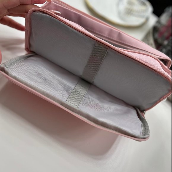 Pink Large Capacity Pencil Case, High Quality for Teen Girl Boy - Picture 5 of 10